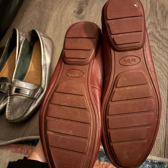 Coach Women's Burgandy Loafers - Picture 3 of 3